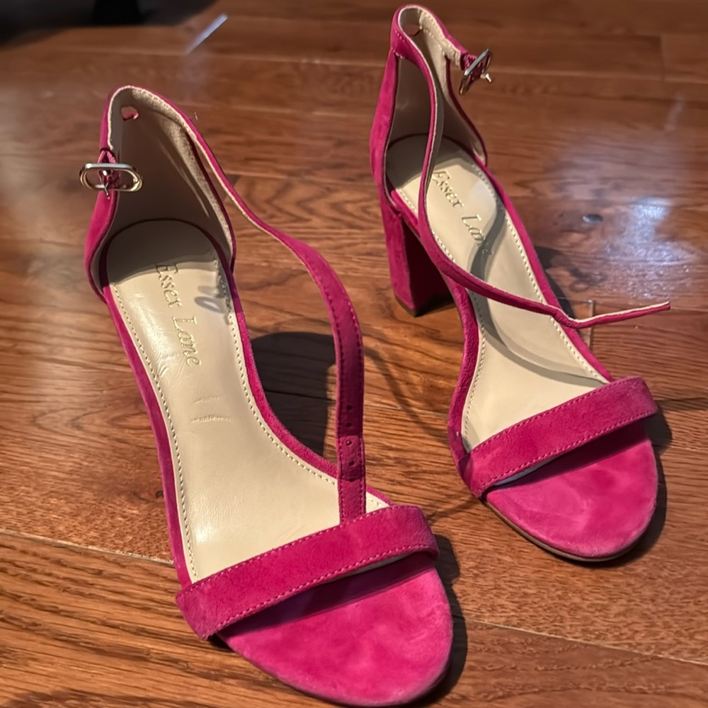 Essex Lane shoes size 5.5